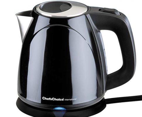 Chef’s Choice 6730101 M673 International Cordless Compact Electric Kettle – Black, 32 oz. Review