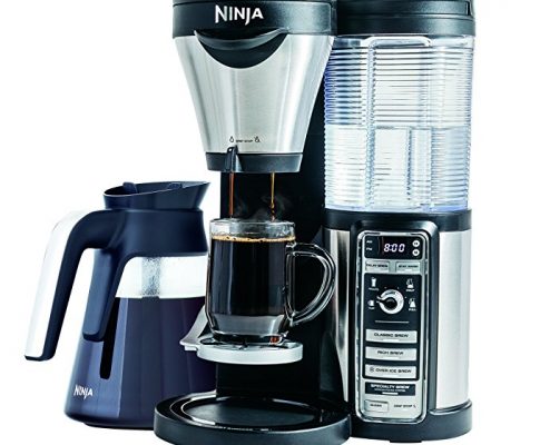 Ninja Coffee Maker for Hot/Iced Coffee with 4 Brew Sizes, Programmable Auto-iQ, Milk Frother, 43oz Glass Carafe, Tumbler and 100 Recipes (CF082) Review